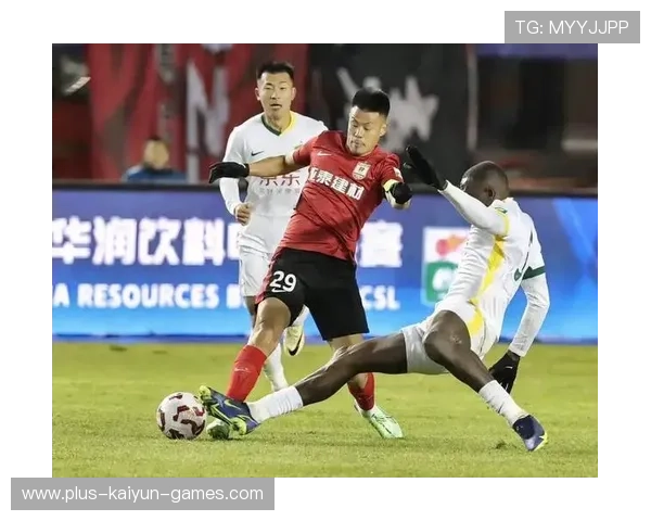 亚泰降级后重建艰难，球队核心遭哄抢